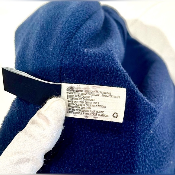 GAP KIDS Skull-themed Winter Pom Beanie/Hat with Earflap size S/M - Picture 9 of 10